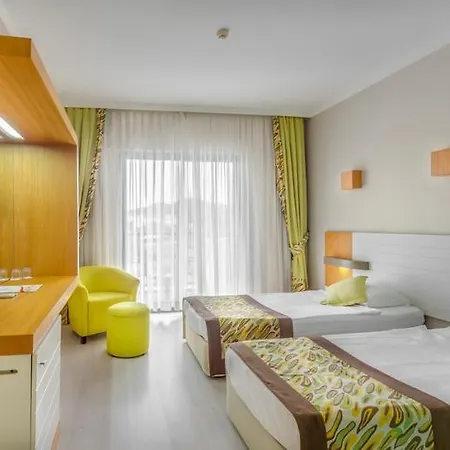 Kemer Reach 5*